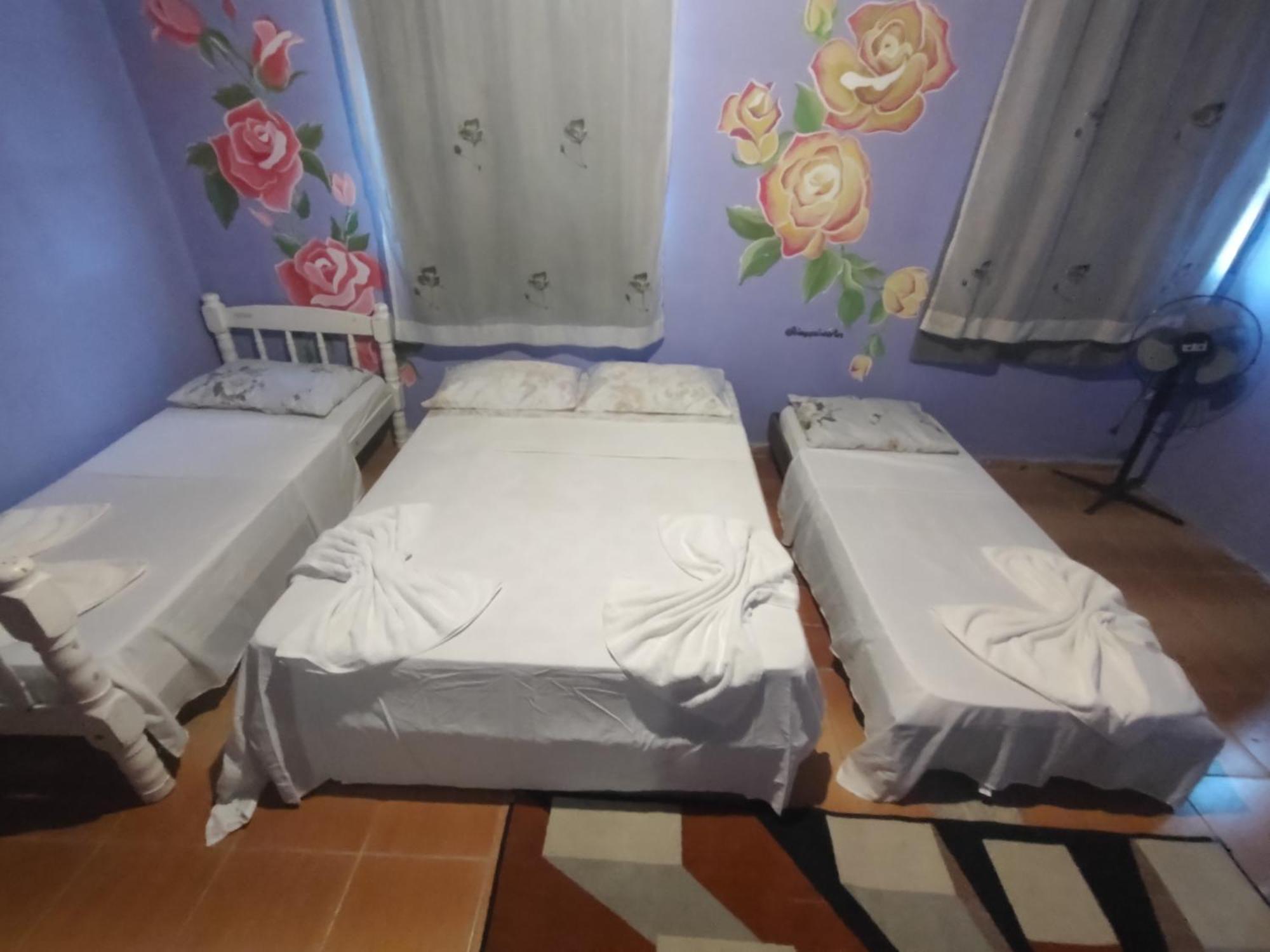 פאראטי Quarto Rosas 2 A 5 Pessoas Centro Praia Do Pontal מראה חיצוני תמונה